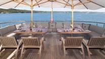 Slipstream Upper Deck Dining